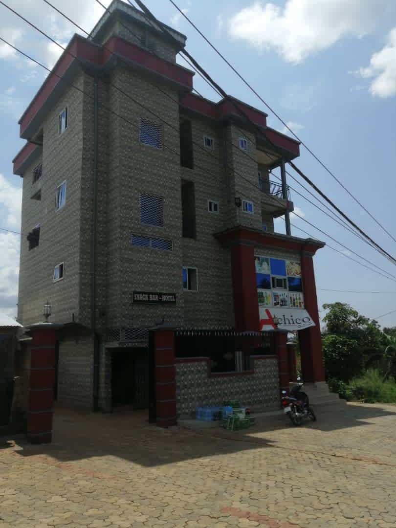 Achico Building